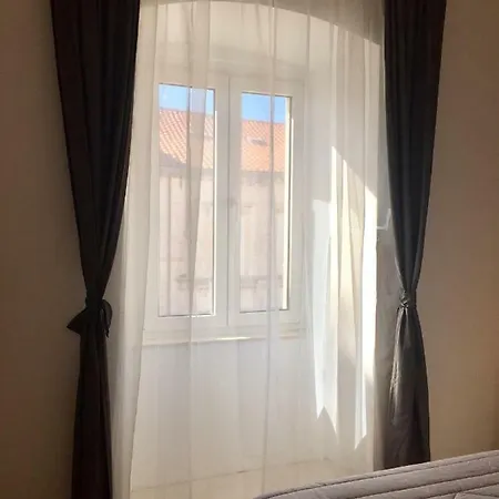 Kamino Old Town Apartment